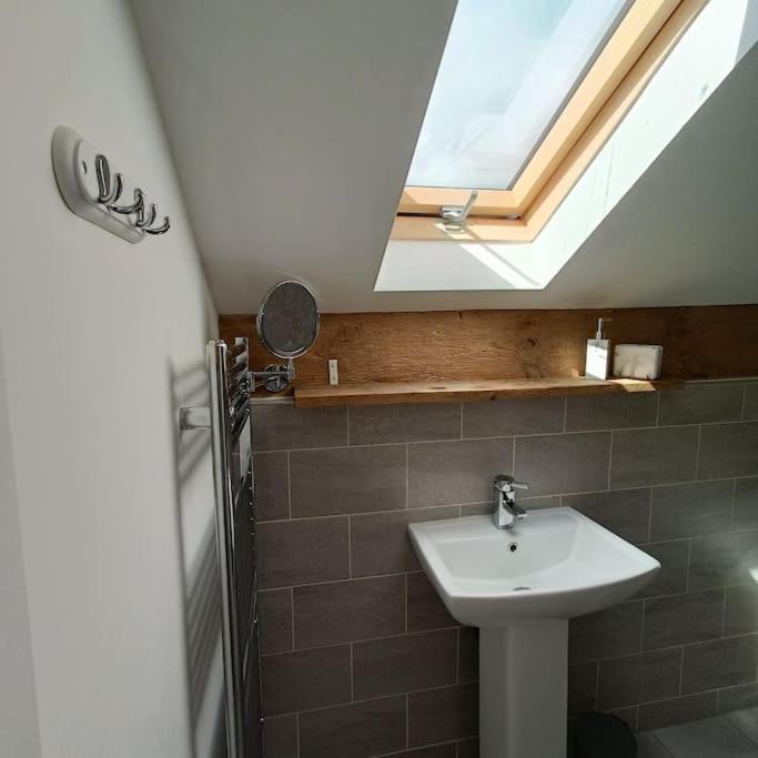 Cosy Cottage In The Yorkshire Dales Skipton Exterior foto